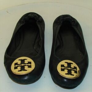 TORY BURCH BLACK LEATHER LOAFERS SIZE 7M        DB1